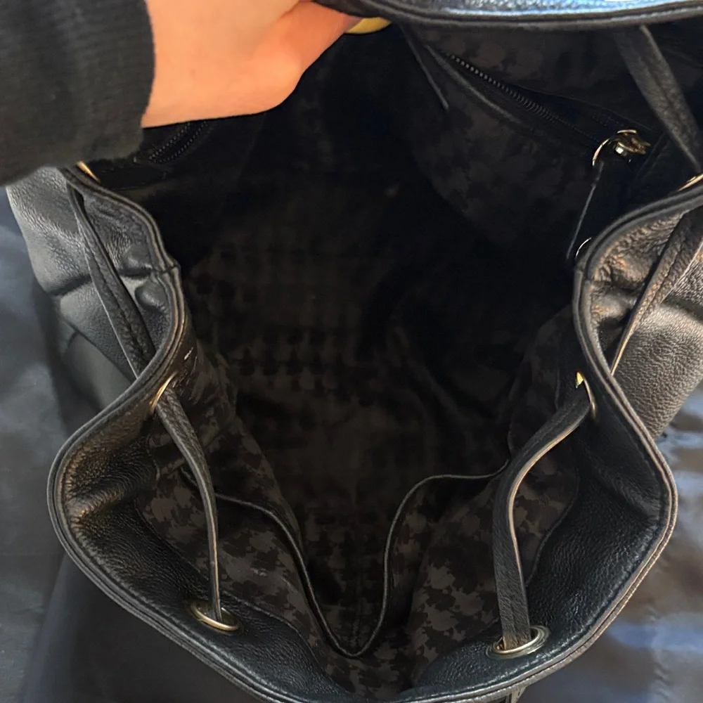 Karl Lagerfeld Black Pebbled Leather Flap Backpack with Gold Logo - Picture 4 of 4